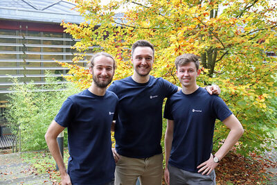 Sie sind die Gründer von HospiChef (von links): Andreas Hartung, Simon Starfinger und Jan Bodenbach.